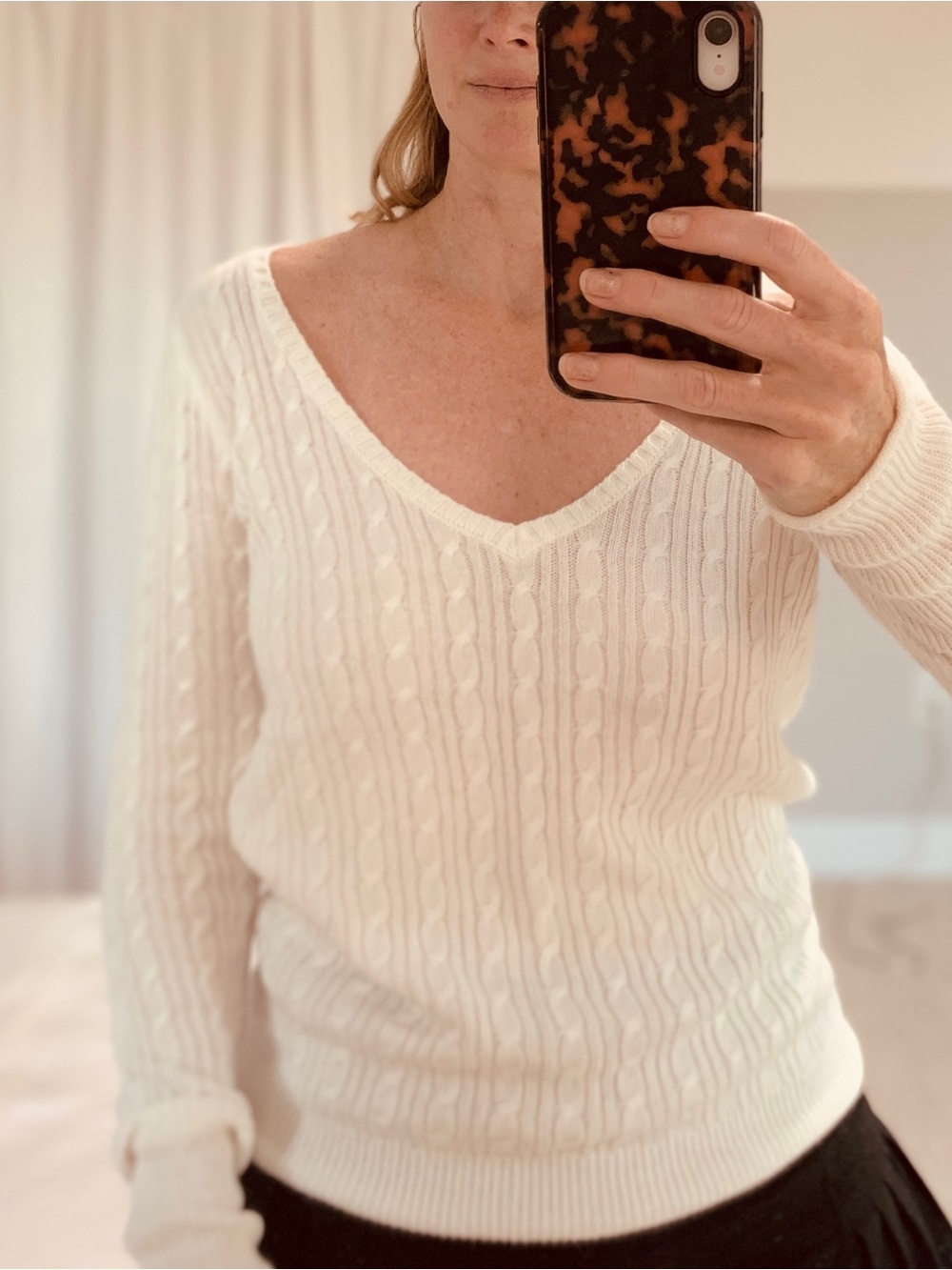 Brandy Melville Cable V-Neck Sweater in Ivory